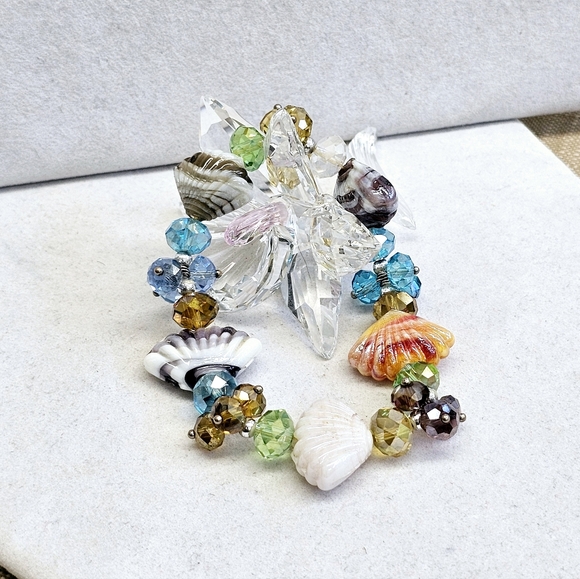 Glass Bead Seashell Bracelet Stretchy - Picture 7 of 15